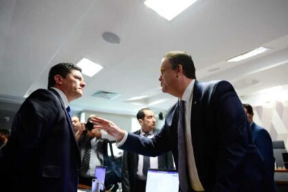 Moro e ministro da Previdencia batem boca em sessao no.jpg