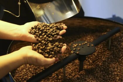 mapa-divulga-nova-lista-marcas-cafe-torrado-improprios-consumo-marcas-desclassificadas-padroes-qualidade-consumo-marcello-casal-jr-agencia-brasil-tvt-news