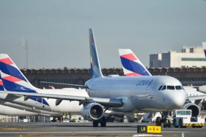 Oportunidade! LATAM abre mais de 70 vagas no aeroporto de Guarulhos; veja requisitos e como se candidatar