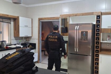 Os-investigados-podem-responder-pelos-crimes-de-invasão-de-dispositivo-informático-qualificada-e-associação-criminosa-gov-br-tvt-news