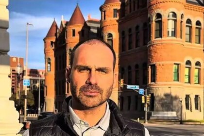 pgr-pede-investiga-contra-eduardo-bolsonaro-por-atuacao-nos-eua-bolsonaro-conspira-para-tentar-enquadrar-moraes-na-lei-magnitsky-foto-reproducao-youtube-tvt-news