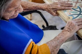 saude-amplia-tratamento-para-casos-graves-de-alzheimer-no-sus-nos-estagios-graves-o-cuidado-precisa-ser-ainda-mais-presente-ressalta-ministerio-foto-rafa-neddermeyer-agencia-brasil-tvt-news
