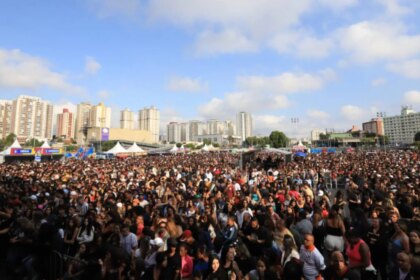 sindicatos-do-abc-arrecadam-140-toneladas-de-alimentos-no-1o-de-maio-evento-reuniu-mais-de-70-mil-pessoas-foto-roberto-parizotti-tvt-news