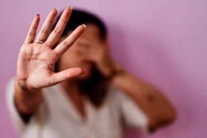 duas-em-10-mulheres-sofreram-violencia-morte-parceiros-foto-freepick-tvt-news