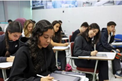 enem-2025-inscricoes-comecam-nesta-segunda-26-as-provas-serao-aplicadas-nos-dias-9-e-16-de-novembro-foto-jose-cruz-agencia-brasil-tvt-news