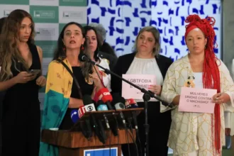 novo-codigo-eleitoral-sociedade-cobra-atencao-ao-que-sera-votado-no-congresso-bancada-feminina-no-congresso-organizacoes-do-pacto-pela-democracia-consideram-que-ha-retrocesso-na-proposta-do-codigo-eleitoral-foto-lula-marques-agencia-brasil-tvt-news
