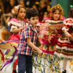24-de-junho-e-dia-de-sao-joao-sinonimo-de-festa-junina-quadrilha-infantil-se-apresenta-na-festa-do-dia-de-sao-joao-no-parque-do-povo-em-campina-grande-foto-tomaz-silva-agencia-brasil-tvt-news