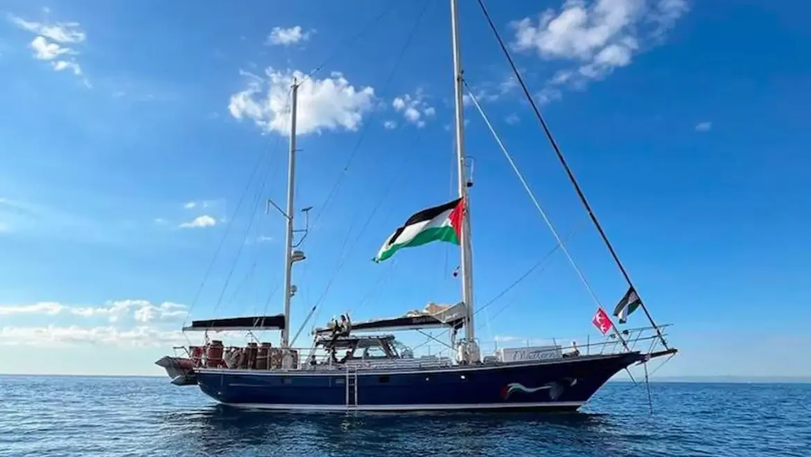 exercito-de-israel-ataca-barco-de-greta-sueca-greta-thunberg-esta-na-embarcacao-com-ajuda-humanitaria-foto-gazafreedomflotilla-instagram-tvt-news