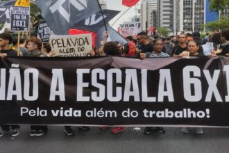 audiencia-publicadiscute-escala-6x1-em-sp-foto-letycia-bond-agencia-brasil-tvt-news