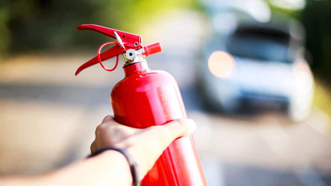 Extintor de incendio no carro obrigatorio ou nao Entenda a.jpg