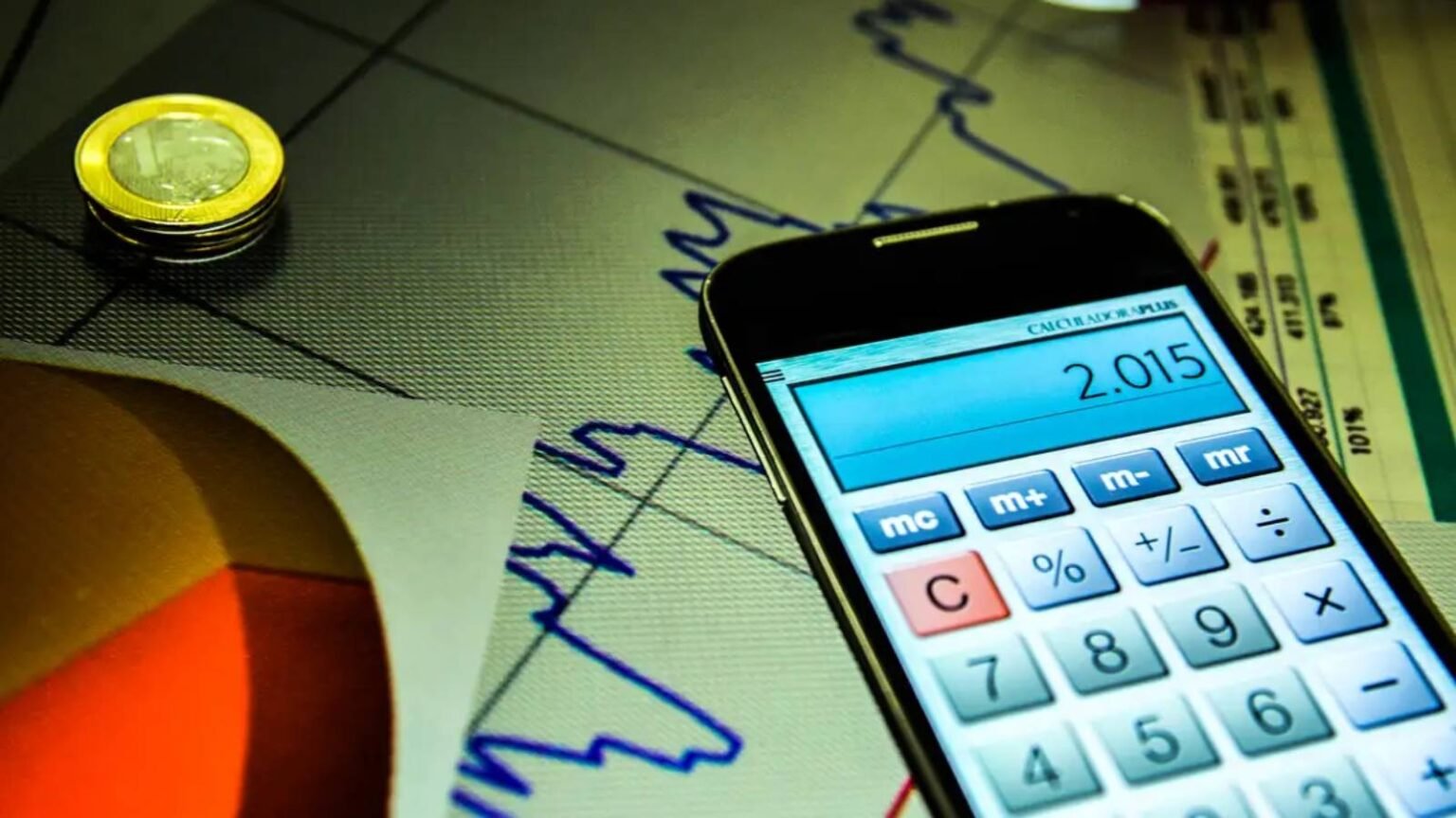 Mercado prevê crescimento econômico de 2,2% em 2025 1 mercado-preve-crescimento-economico-de-2-2-em-2025--ha-quatro-semanas-a-expectativa-de-crescimento-estava-em-2-02--foto-marcello-casal-jr-agencia-brasil-tvt-news