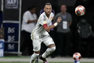 neymar-renova-com-o-santos-ate-o-fim-de-2025-tvt-news