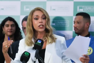 PSOL pressiona STF enquanto IOF divide opinioes.webp.webp