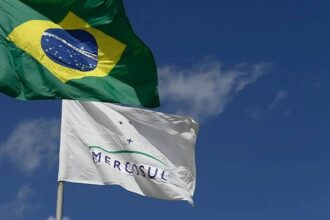 presidentes-vao-flexibilizar-tarifas-comerciais-do-mercosul-ampliacao-da-lista-sera-temporaria-e-ficara-em-vigor-ate-2028-foto-marcos-oliveira-agenciasenado-tvt-news