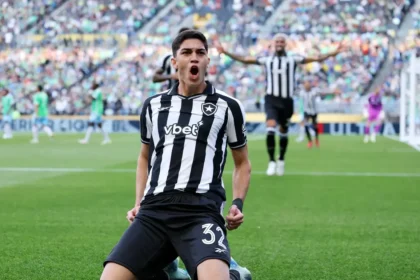 Mundial-de-Clubes - Botafogo-foi-o-primeiro-time-brasileiro-a-vencer-na-competição. - Foto:-FIFA-tvt-news