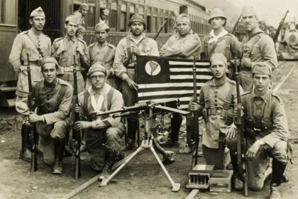 9-de-julho-feriado-comemorado-data-membros-revolucao-constitucionalista-agosto-1932-acervo-wikicommons-tvt-news
