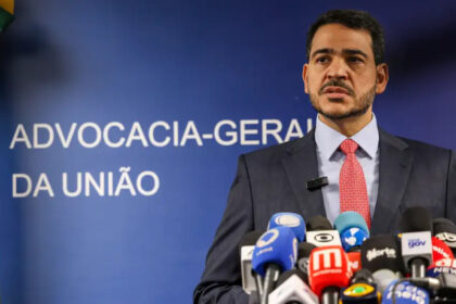 agu-apuracao-movimentacoes-financeiras-tarifaco-o-advogado-geral-da-uniao-jorge-messias-foto-jose-cruz-agencia-brasil-tvt-news