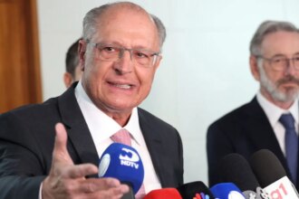 alckmin-pix-sucesso-problema-real-tarifas-eua-trump-valter-campanato-agencia-brasil-tvt-news