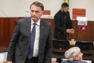 Bolsonaro passa mal e realiza nova consulta de urgencia.jpg