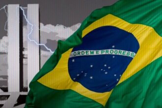 Com tarifaco de Trump ato na Paulista ganha nova bandeira.jpg