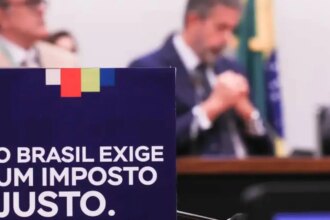 comissao-da-camara-aprova-isencao-do-ir-para-quem-ganha-ate-r-5-mil-quem-ganha-pouco-vai-pagar-nada-e-quem-ganha-muito-vai-pagar-um-pouquinho-a-mais-diz-presidente-da-comissao-foto-lula-marques-abr-tvt-news