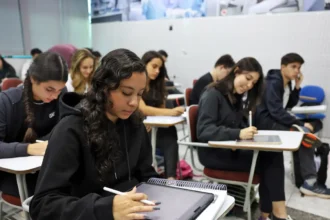 fies-abre-inscricoes-nesta-segunda-para-o-2-semestre-sao-44-mil-vagas-para-financiar-graduacao-em-faculdades-privadas-foto-jose-cruz-agencia-brasil-tvt-news