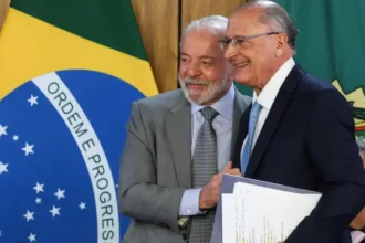 lula-regulamenta-a-lei-de-reciprocidade-comercial-decreto-permite-governo-responder-ao-tarifaco-dos-eua-foto-valter-campanato-agencia-brasil-tvt-news