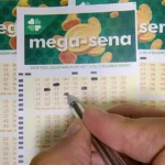 mega-sena-2887-acumula-e-premio-vai-para-r-46-milhoes-confira-os-numeros-sorteados-na-mega-sena-foto-rafa-neddermeyer-agencia-brasil-arquivo-tvt-news