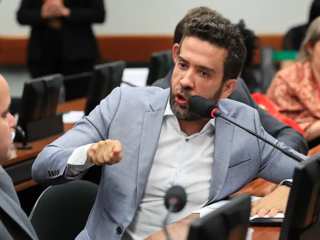 OAB suspende Janones pela quarta vez e sigilo sobre motivo.webp.webp
