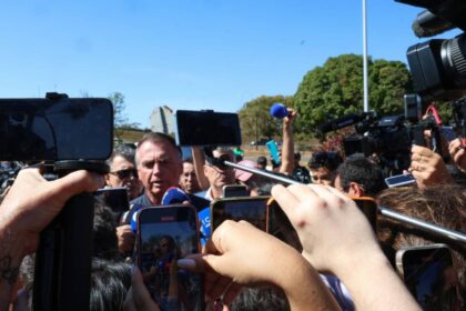 politicos-repercutem-operacao-policial-contra-bolsonaro-e-uma-vitoria-do-estado-de-direito-contra-o-golpismo-transnacional-diz-lindberg-foto-antonio-cruz-agenciabrasil-tvt-news