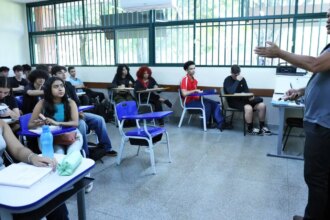 prazo-isencao-cnu-dos-professores-termina-sexta-(4)-as-inscricoes-para-o-exame-vao-de-14-a-25-de-julho-foto:-antonio-cruz-agencia-brasil-tvt-news