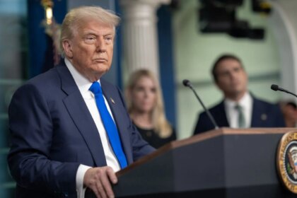 trump-israel-tregua-60-dias-gaza-casa-branca-molly-riley-tvt-news