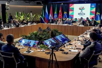 brics-negociadores-defendem-tributacao-justa-para-combater-desigualdades-brics-foto-rafa-neddermeyer-brics-brasil-tvt-news