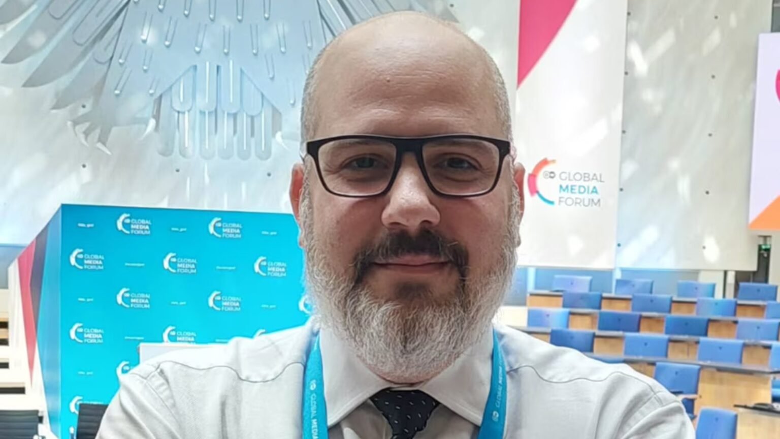 andre-basbaum-sera-o-novo-presidente-da-ebc-andre-basbaum-e-formado-em-comunicacao-na-puc-mg-e-tem-pos-graduacao-em-economia-na-ufrj-foto-reproducao-abraji-tvt-news