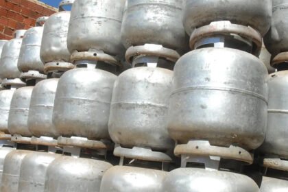 Auxílio Gás será ampliado para botijão ser acessível em todo o país 10 auxilio-gas-sera-ampliado-botijao-acessivel-em-todo-pais-marcello-casal-agencia-brasil-tvt-news