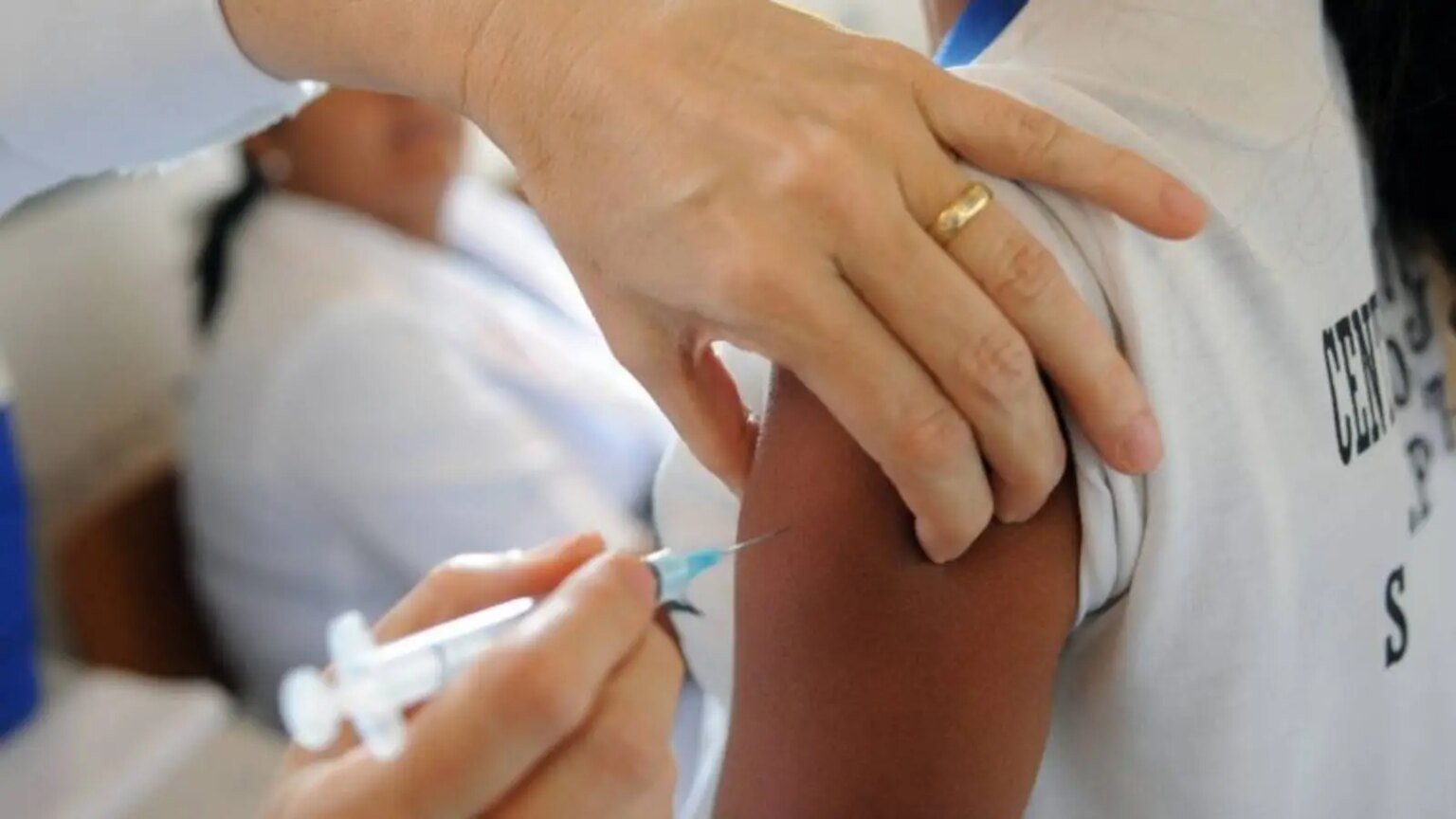 Brasil supera media global e avanca na vacinacao contra HPV.jpg