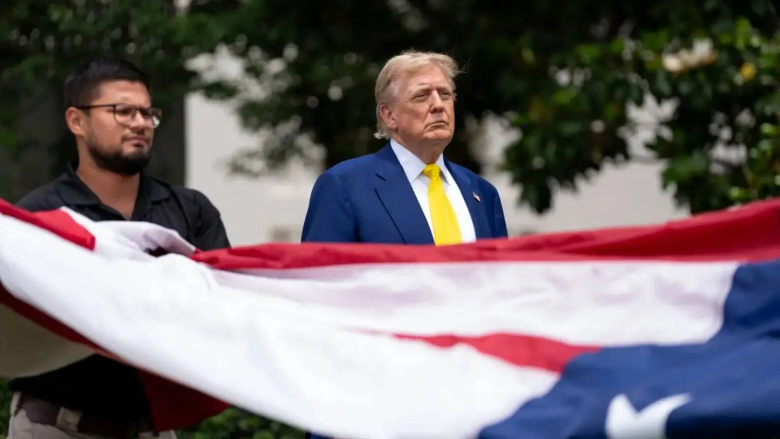 eua-enviam-navios-de-guerra-para-o-mar-do-caribe-navios-de-guerra-estao-posicionados-para-interceptar-supostos-carregamentos-de-drogas-foto-casa-branca-tvt-news