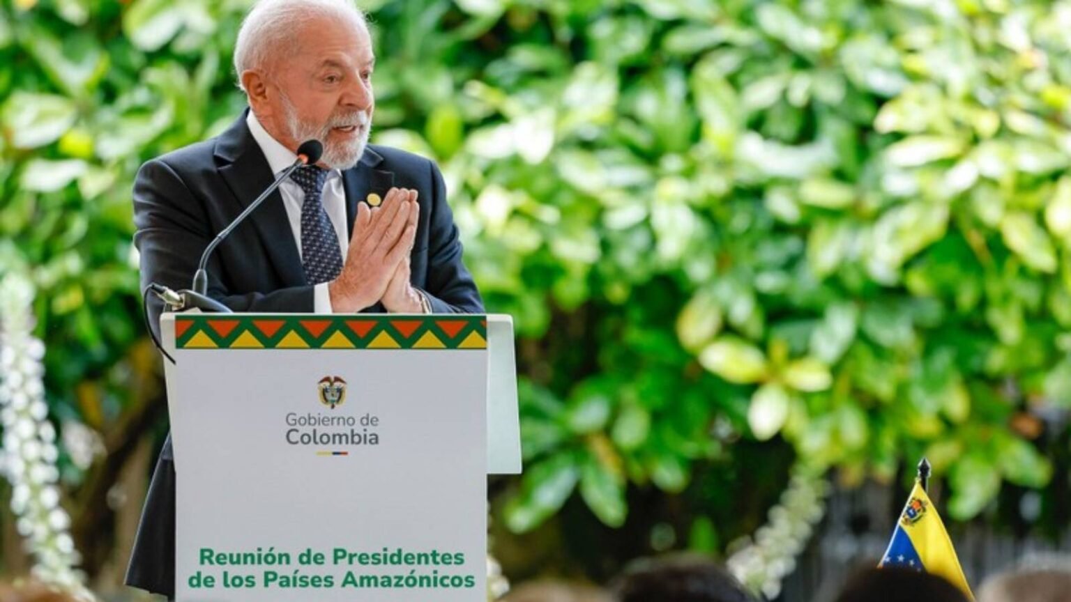 Em Bogota Lula defende multilateralismo como unica forma de protecao.jpg