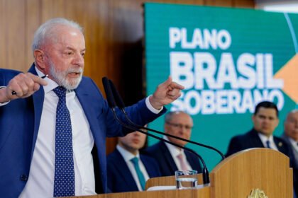tarifaco-fiesp-abrafrutas-apoiam-plano-governo-lula-lula-durante-cerimonia-de-assinatura-da-mp-brasil-soberano-foto-ricardo-stuckert-pr-tvt-news