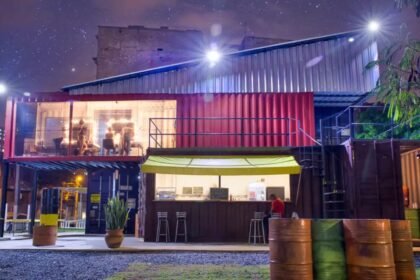 GCM invade Teatro de Contêiner Mungunzá e usa spray de pimenta contra artistas 6 GCM invade Teatro de Conteiner Mungunza e usa spray de.jpg