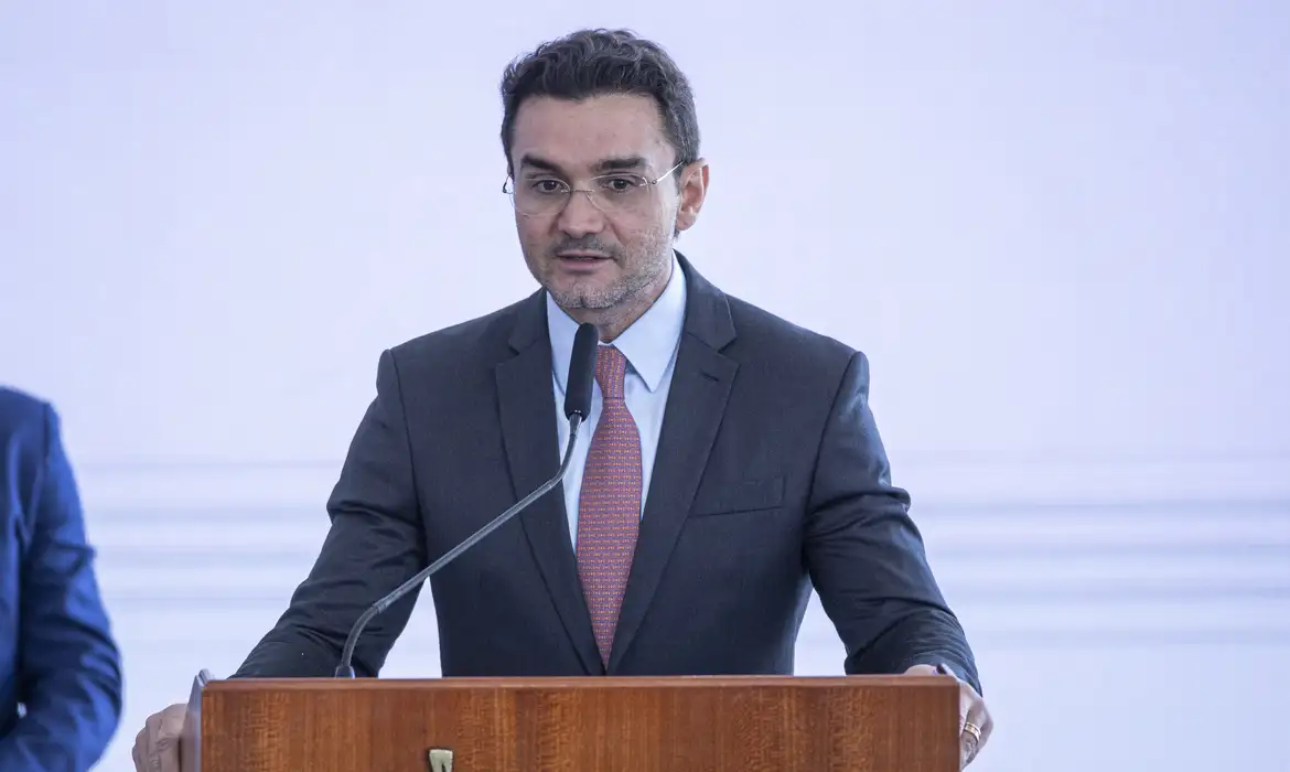 cop-30--governo-federal-garante-hospedagem-acessivel-para-o-evento-em-belem--ministro-do-turismo--celso-sabino--foto-joedson-alves-agencia-brasil-tvt-news