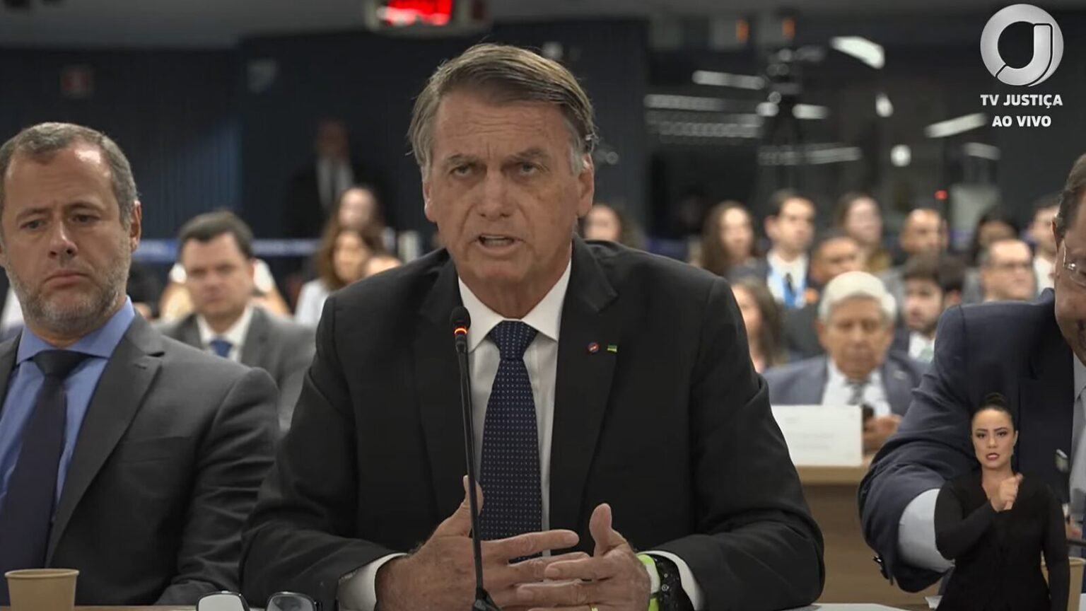 bolsonaro-no-interrogatorio-foto-tv-justica-reproducao-tvt-news