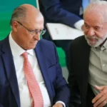 em-entrevista-lula-adianta-pacote-de-alivio-ao-tarifaco-lula-vai-lancar-pacote-de-ajuda-aos-setores-prejudicados-pelo-tarifaco-com-linha-de-credito-de-r-30-bilhoes-e-compras-governamentais-foto-fabio-rodrigues-pozzebom-agenciabrasil-tvt-news