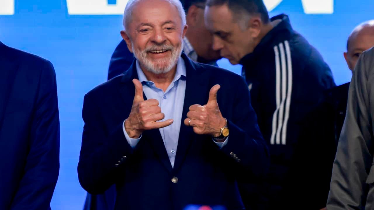 Lula cutuca Bolsonaro Tem gente que tem tornozeleira….jpg