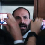 Motta protocola quatro pedidos de cassacao contra Eduardo Bolsonaro.webp.webp