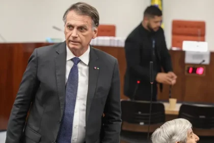 zanin-marca-para-2-de-setembro-julgamento-de-bolsonaro-na-1a-turma-do-stf-tvt-news