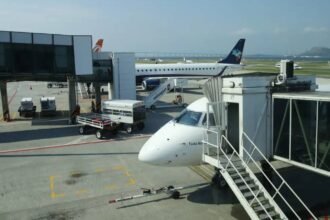 Anac orienta passageiros que perderam voos no Santos Dumont 7 anac-orienta-passageiros-que-perderam-voos-no-santos-dumont-derramamento-aconteceu-na-noite-de-segunda-29-foto-fernando-frazao-agenciabrasil-tvt-news