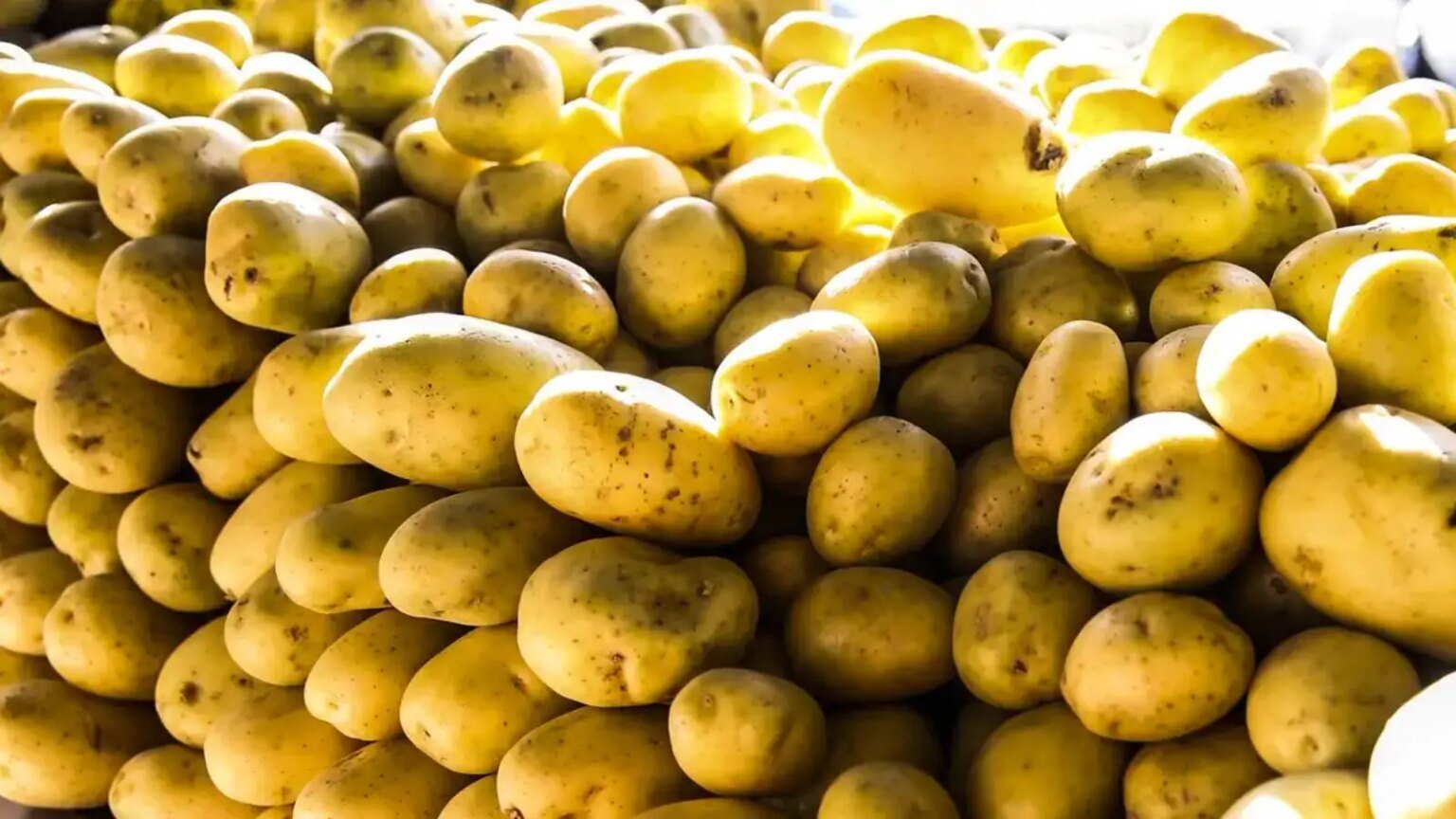 Batata ovos e verduras reduzem pressao sobre inflacao em agosto.jpg