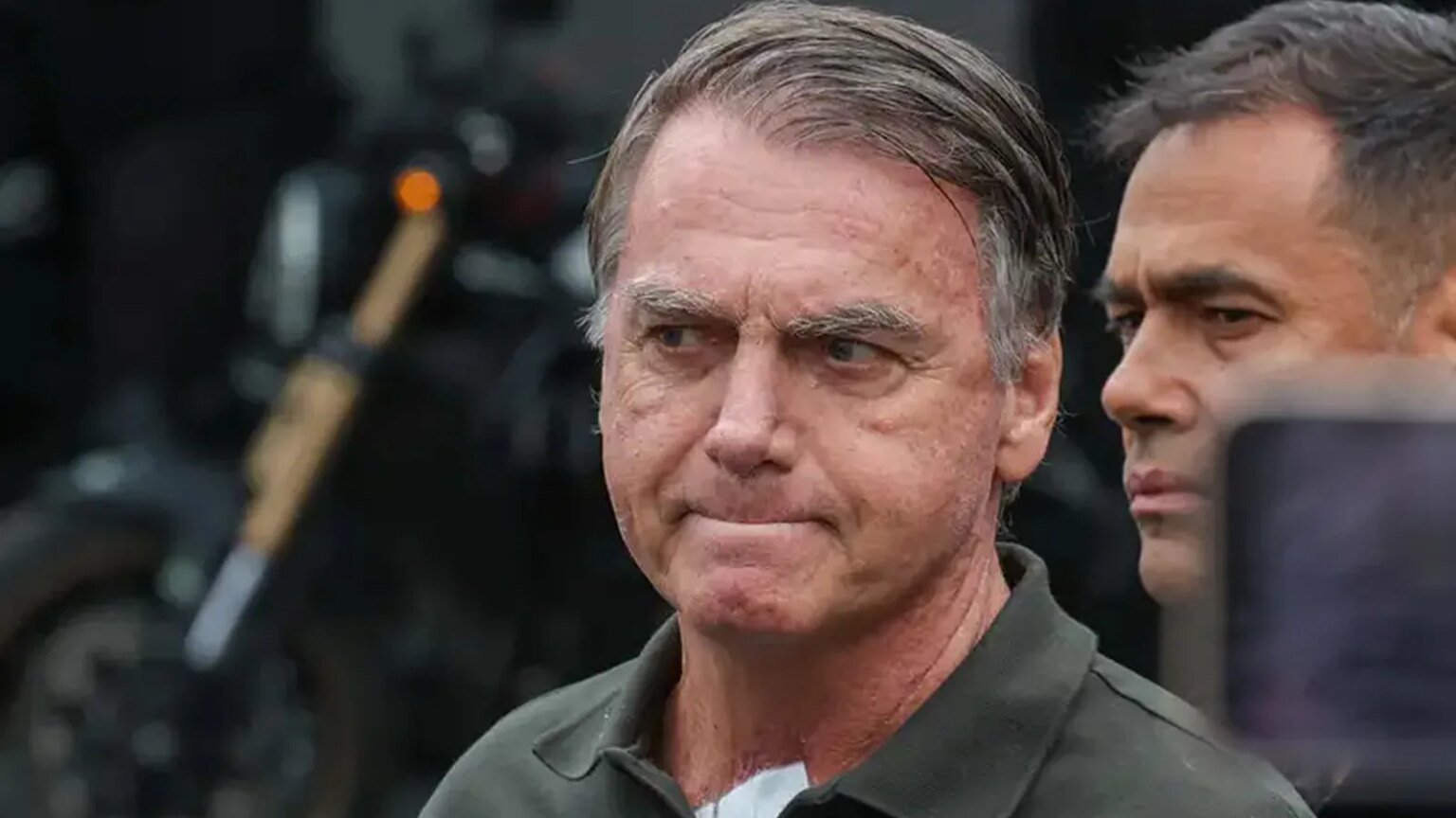 Bolsonaro é condenado a pagar R$ 1 mi em indenização por racismo 1 Bolsonaro e condenado a pagar R 1 mi em indenizacao.jpg