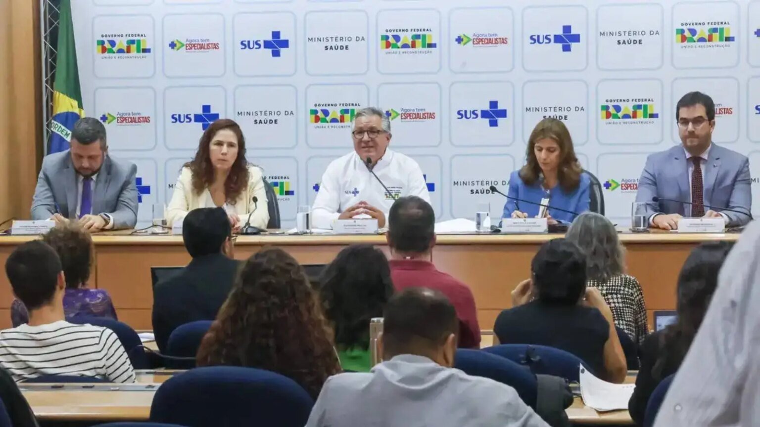 cartao-do-sus-sera-unificado-com-dados-do-cpf-do-usuario-nao-estamos-deixando-ninguem-para-tras-diz-padilha-foto-antonio-cruz-agenciabrasil-tvt-news